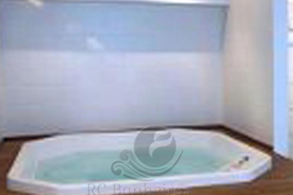 galeria-rc-banheira-spa-1030ECC9B7-4C80-6169-FB50-9C02C6842AB5.jpg