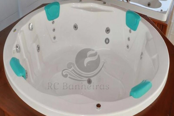 galeria-rc-banheira-spa-12C64BC976-3631-08A5-E0C6-923E8066AD59.jpg