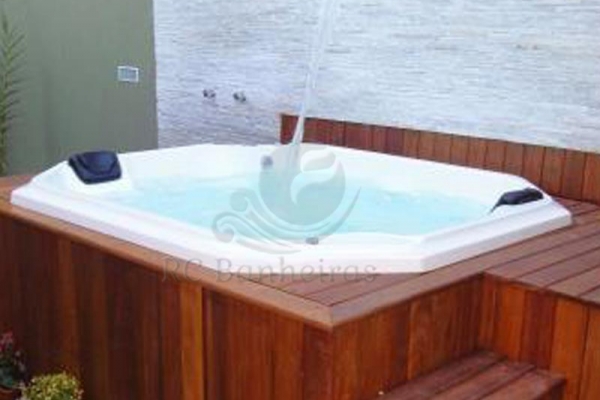 galeria-rc-banheira-spa-184E971527-1F3C-CA64-15D7-B23E85100CB0.jpg