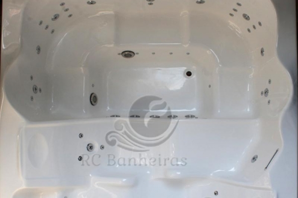 galeria-rc-banheira-spa-232ED31B03-5E17-EF88-5DDE-6C9672CABB54.jpg